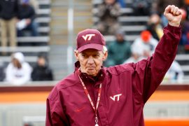 What happened to Frank Beamer neck? Is Frank Beamer alive?