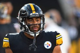Jaylen Warren Girlfriend: Is Jaylen Warren in a Relationship?