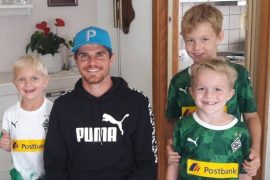 Jonas Hofmann Age, Height, Parents, Position, FIFA 22, Transfermarkt, Instagram