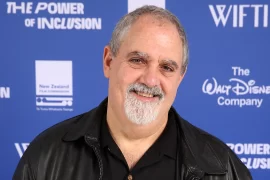 Jon Landau Biography; Age, Movies, Wife and Net Worth of Edie Landau’s Son