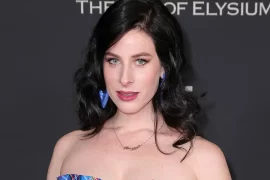 Sasha Spielberg Biography; Movies, Band, Husband and Net Worth of Steven Spielberg’s Daughter.