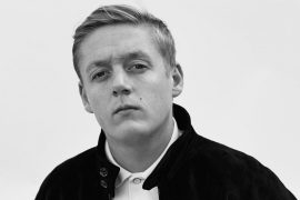 Thomas Turgoose Bio, Eye, Family, Wedding, Baby, Instagram