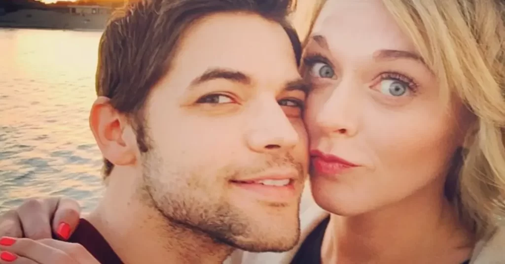Ashley Spencer and Jeremy Jordan