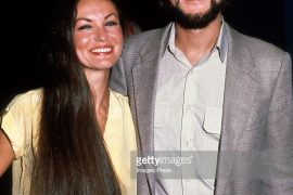 Crystal Gayle Husband: Meet Bill Gatzimos