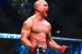 Why did Robbie Lawler pull out?