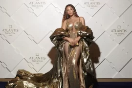 How much was Beyoncé paid in Dubai?