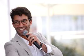 Justin Baldoni Bio, Movies And TV Shows, Height, Weight, Family, Young, Book,Instagram