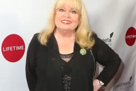 Sally Struthers Siblings: Meet Sue Struthers?