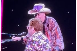 Molly Meldrum Elton John: Molly Meldrum Exposes Bare Butt To Crowd At Elton John Farewell Melbourne