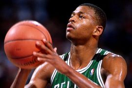 How old is Reggie Lewis? Where was Reggie Lewis born?