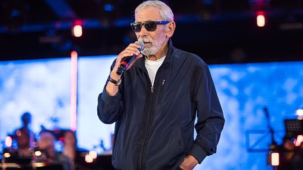 Vakhtang Kikabidze