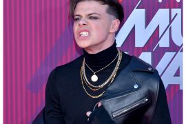 YUNGBLUD Gender, Age, Merch, Albums, Real Name