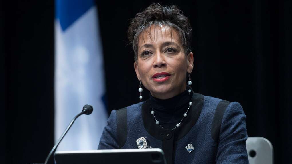 Nadine Girault