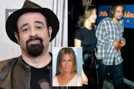 Did Adam Duritz date Courteney Cox and Jennifer Aniston? When did Adam Duritz date Courteney Cox?