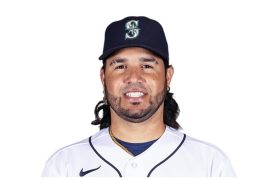 How does Eugenio Suarez pronounce his name? Where did Eugenio Suarez go?