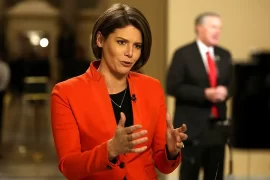 Kasie Hunt Age, Eye Injury, Nationality, Twitter, Height, Education