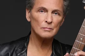 Lindsey Buckingham Net Worth: How much is Lindsey Buckingham worth?