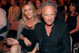 How many times has Lindsey Buckingham been married? Who was the love of Lindsey Buckingham’s life?