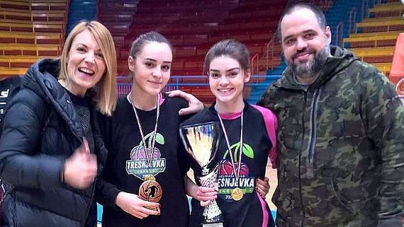 Nika Muhl, Hana Muhl, Roberta Muhl and Darko Muhl