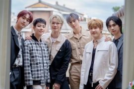 What are ASTRO fans called? What is ASTRO fandom color?