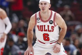 How many steals per game does Alex Caruso have? What is Alex Caruso 3 point percentage? How many blocks does Alex Caruso have?