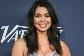 Auli’I Cravalho Bio, Movies and TV Shows, Age, Height, Weight, Family, Education, Instagram