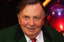 Why is Barry Humphries in hospital? Was Barry Humphries injured?
