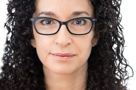 Debora Cahn Age, Height, Movies and TV Shows, Education, Awards, Family