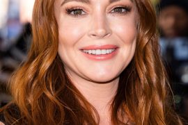 What actress looks like Lindsay Lohan? Does Lindsay Lohan have tattoos?