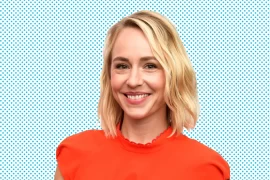 Sarah Goldberg Net Worth: How rich is Sarah Goldberg?