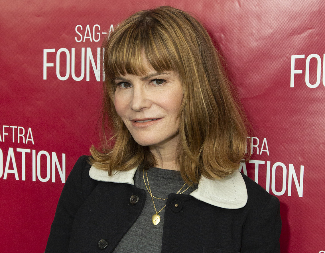 Jennifer Jason Leigh Partner: Is Jennifer Jason Leigh in a Relationship?