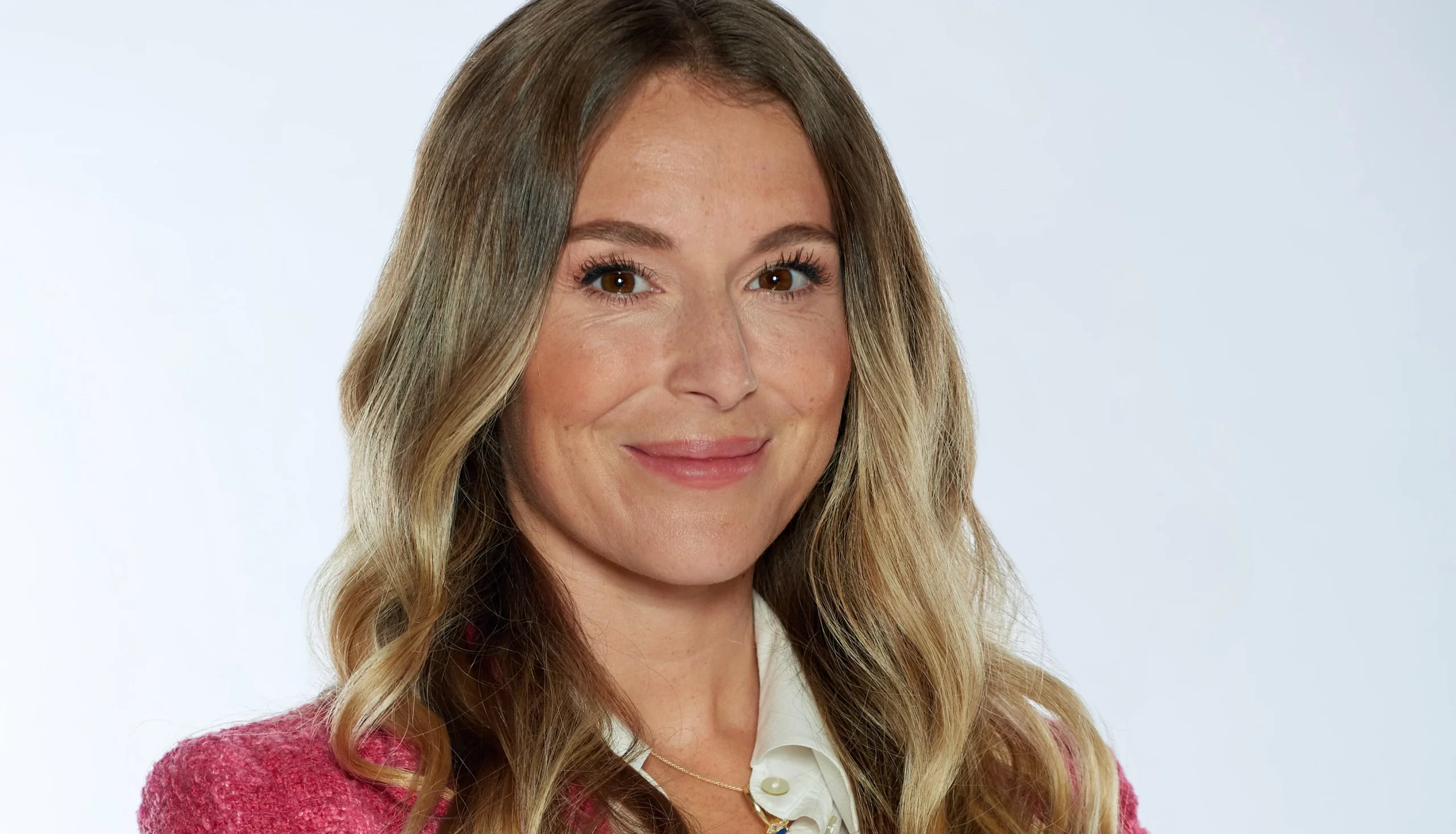 Alexa PenaVega Parents: Meet Gina Rue, Baruch Vega - ABTC