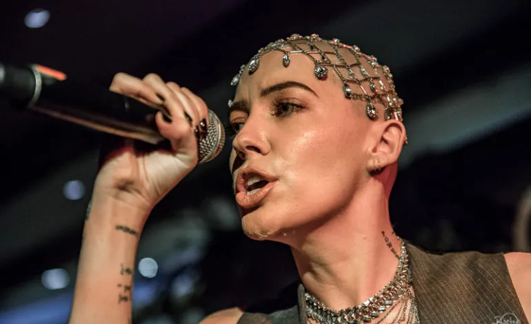 Bishop Briggs Age, Height, Songs, Website
