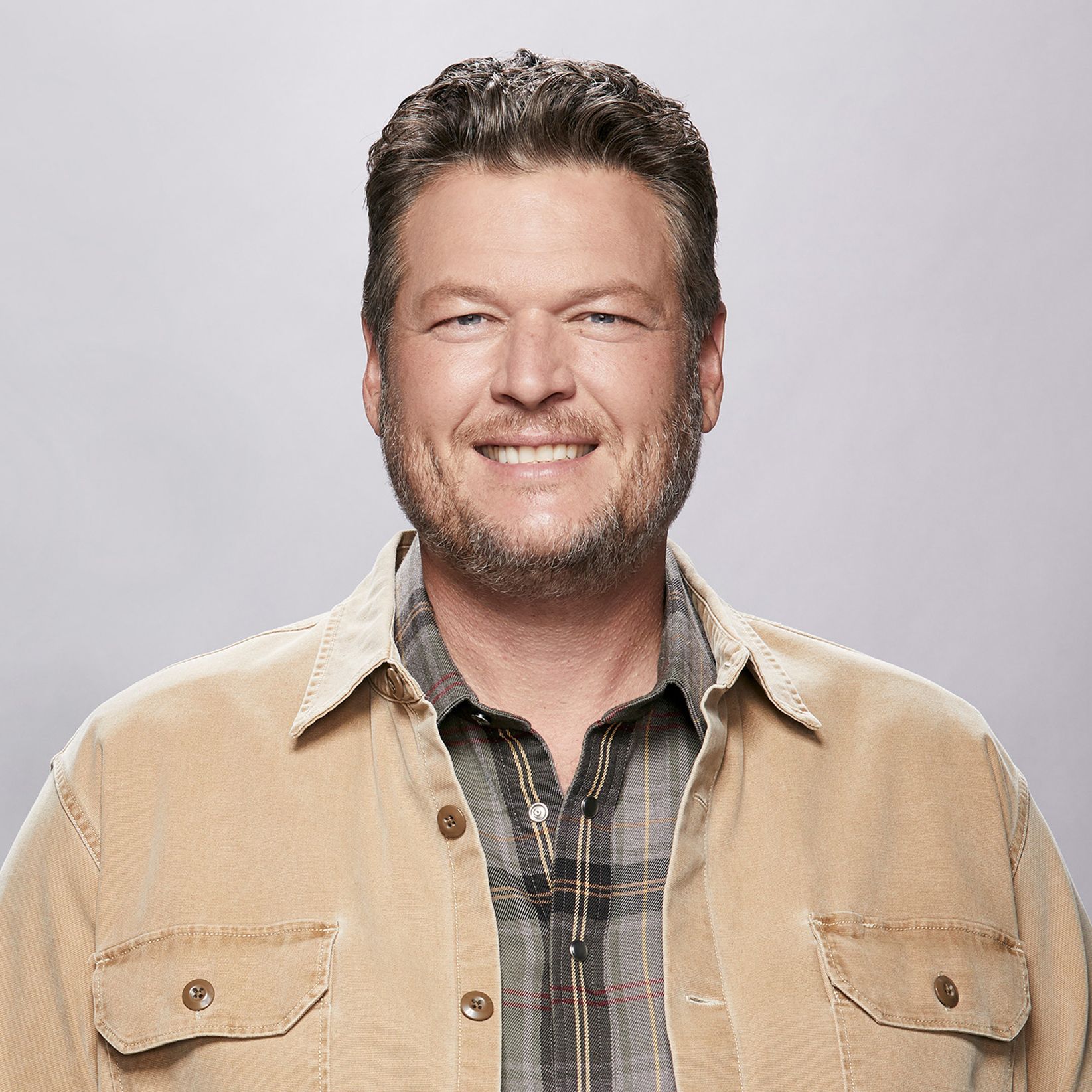 Who is the mentor for Blake Shelton? What did Blake Shelton do to become famous?