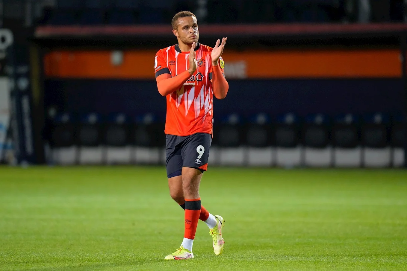 Carlton Morris Girlfriend: Is Carlton Morris In A Relationship?