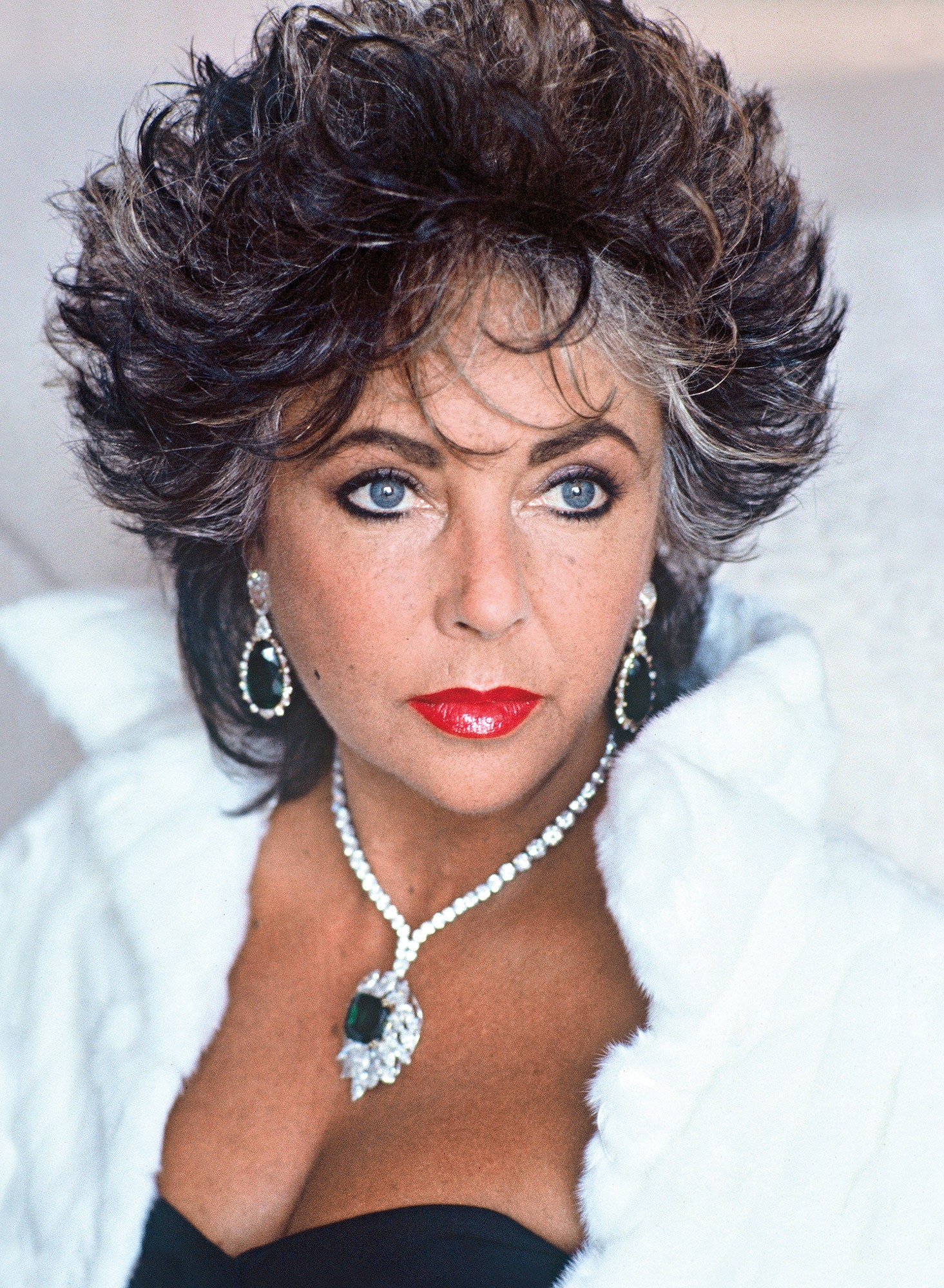 How old was Elizabeth Taylor when she died and when?