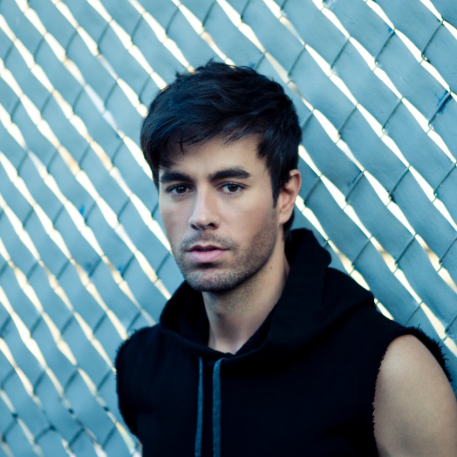 Why did Enrique Iglesias drop out of Tecate Emblema Music Festival?