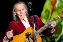 What happened to Gordon Lightfoot?