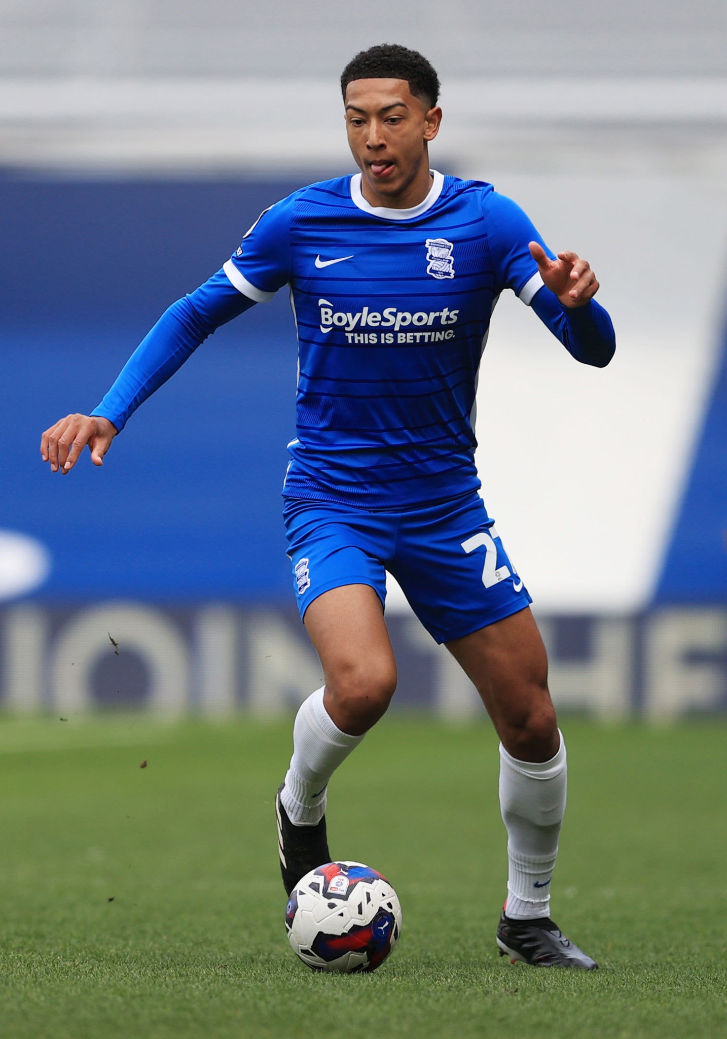 Jobe Bellingham Height: How Tall Is Jobe Bellingham?
