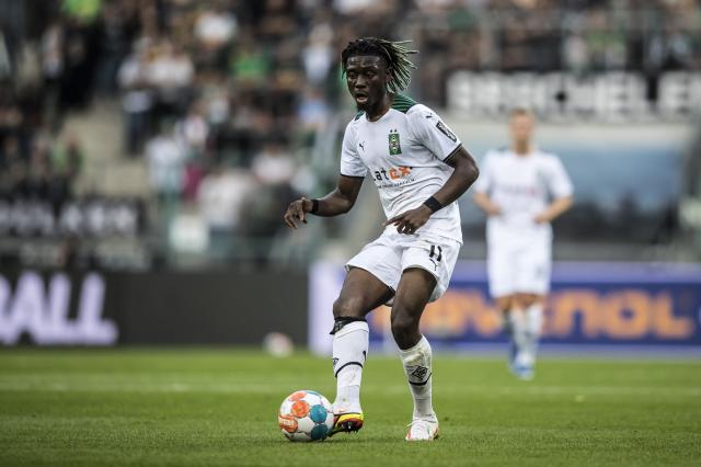 AC Milan Continues Midfielder Search, Eyes Manu Kone