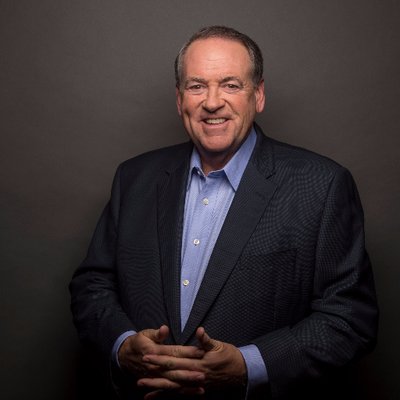 Mike Huckabee Age, Height, Eye Injury, Tv Show, Books