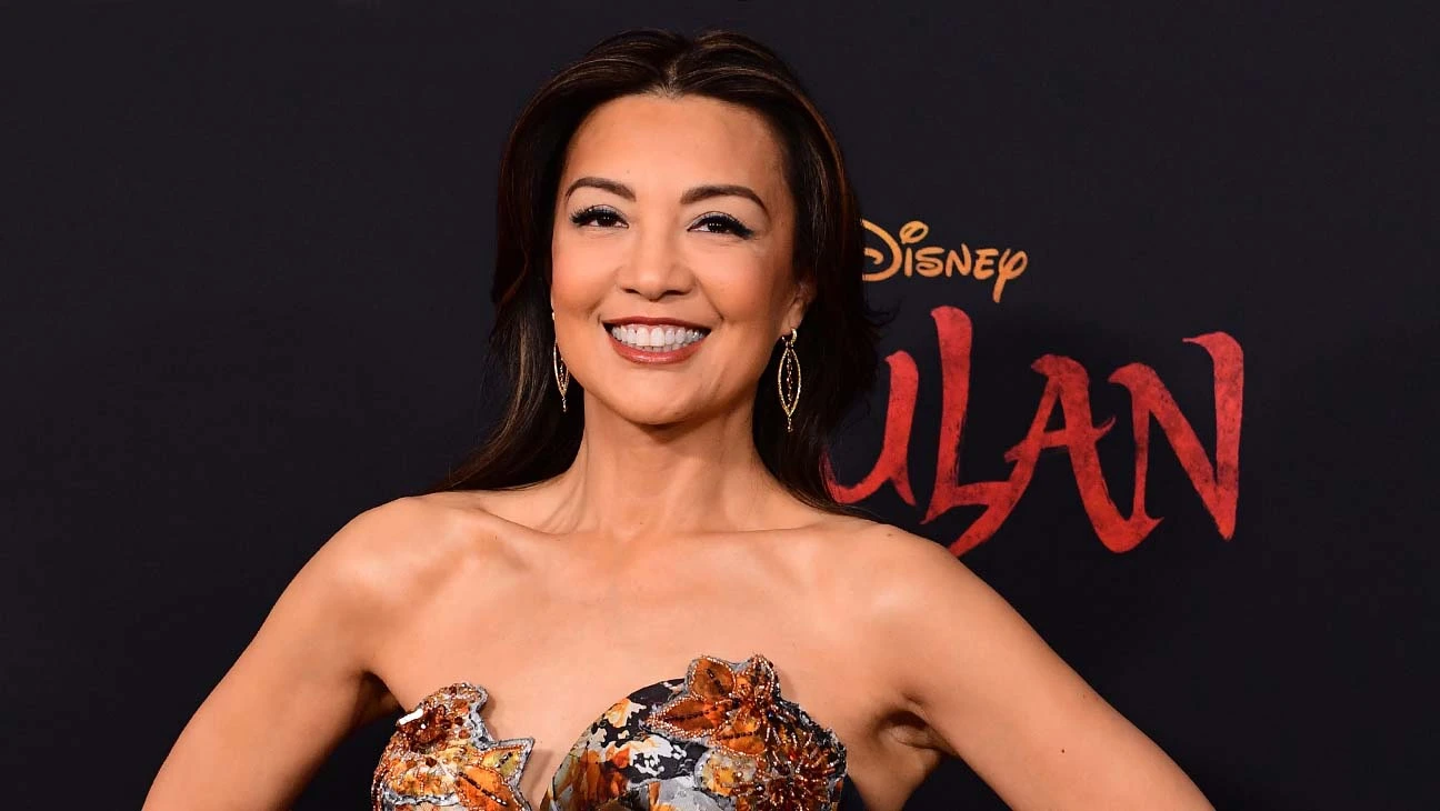 How old is Ming-Na Wen? Where is Ming-Na Wen from?