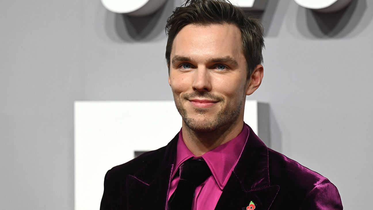 Nicholas Hoult Age, Height, Movies and TV Shows, Education, Young, Family, Instagram, Awards