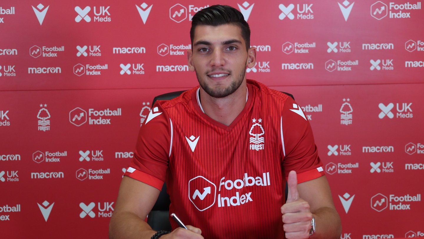 Rafa Mir Age, Teams Played, Stats, Position, Family