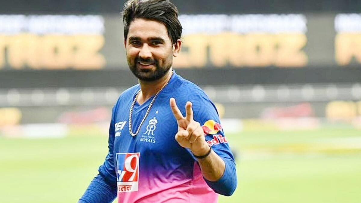 Rahul Tewatia Age, Height, Teams Played, Current Teams, Batting Average, Education, Family, Instagram