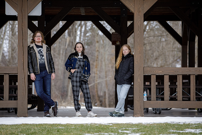 Stewart Rhodes Children: Meet Dakota Adams, Sequoia Adams, and Sedona Adams