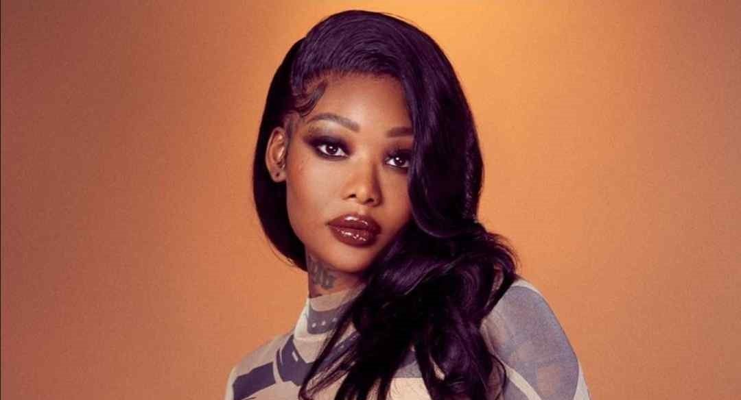 Is Summer Walker a platinum artiste?