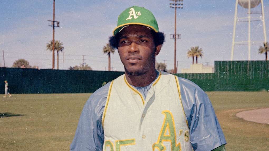Did Vida Blue pass away?