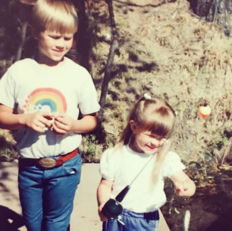 Andrew Rannells Siblings: Who is Becky Britt?