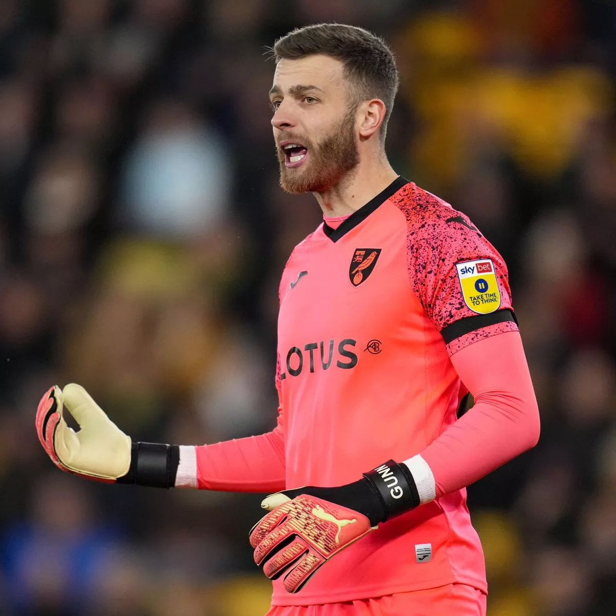 Is Angus Gunn related to Bryan Gunn?